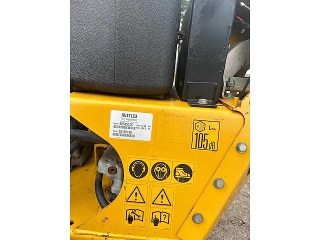 Hustler hydro walkbehind 48" grasmaaier - afbeelding 6 van  6