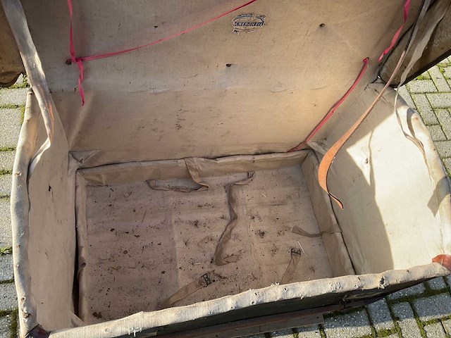 Hutkoffer - afbeelding 5 van  6