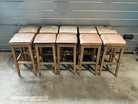 Hutten - barkruk (10x) - afbeelding 2 van  3