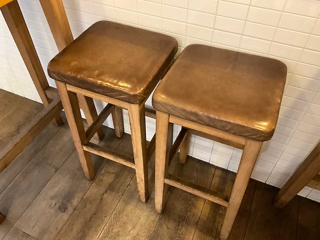 Hutten - barkruk (2x) - afbeelding 3 van  3