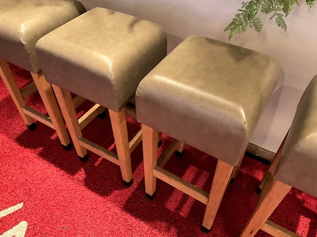 Hutten - barkruk (4x) - afbeelding 3 van  4