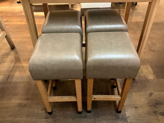 Hutten - barkruk (4x) - afbeelding 1 van  2