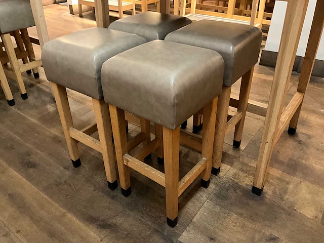 Hutten - barkruk (4x) - afbeelding 2 van  2