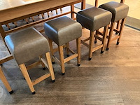 Hutten - barkruk (4x) - afbeelding 1 van  3