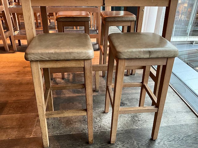 Hutten - barkruk (4x) - afbeelding 2 van  2