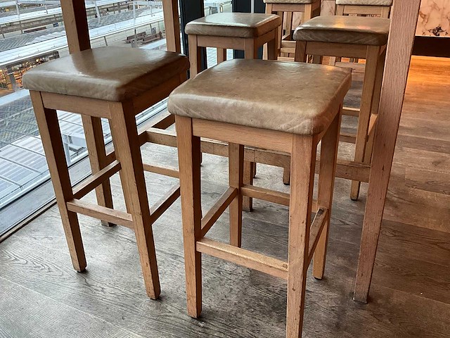 Hutten - barkruk (4x) - afbeelding 1 van  2