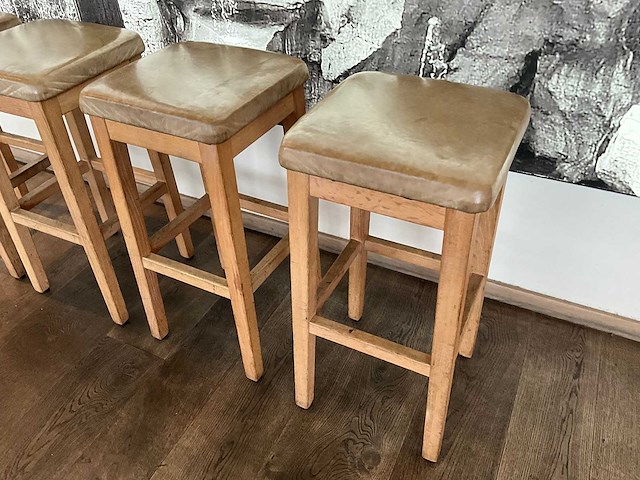 Hutten - barkruk (4x) - afbeelding 3 van  4