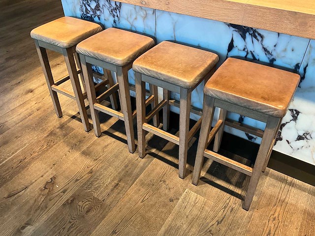 Hutten - barkruk (4x) - afbeelding 1 van  3