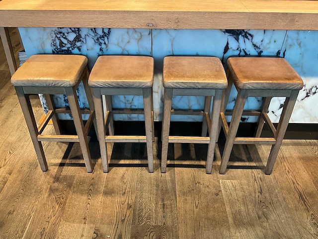 Hutten - barkruk (4x) - afbeelding 3 van  3