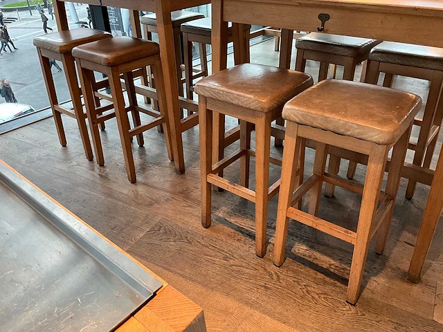 Hutten - barkruk (4x) - afbeelding 1 van  3