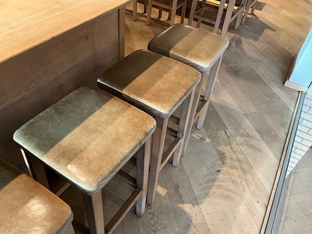 Hutten - barkruk (6x) - afbeelding 3 van  4