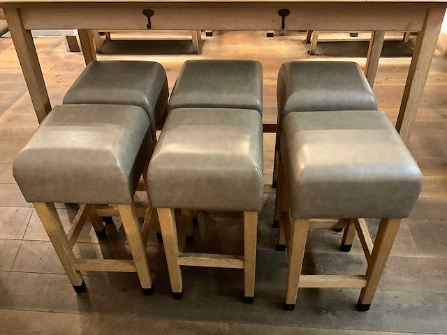 Hutten - barkruk (6x) - afbeelding 1 van  2