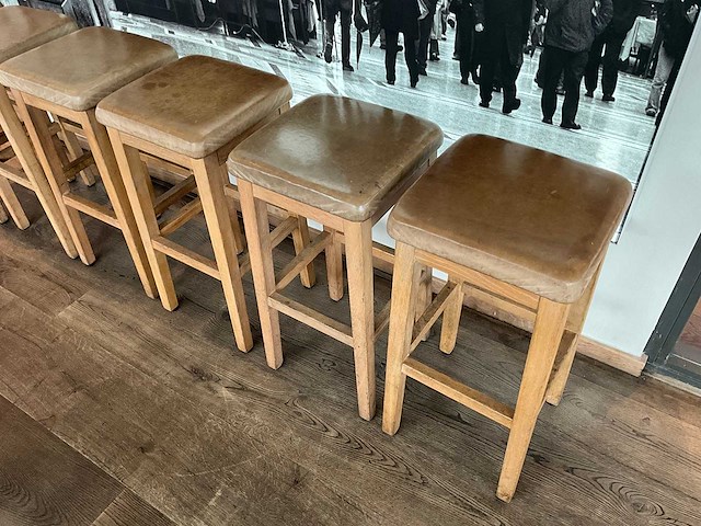 Hutten - barkruk (6x) - afbeelding 3 van  3