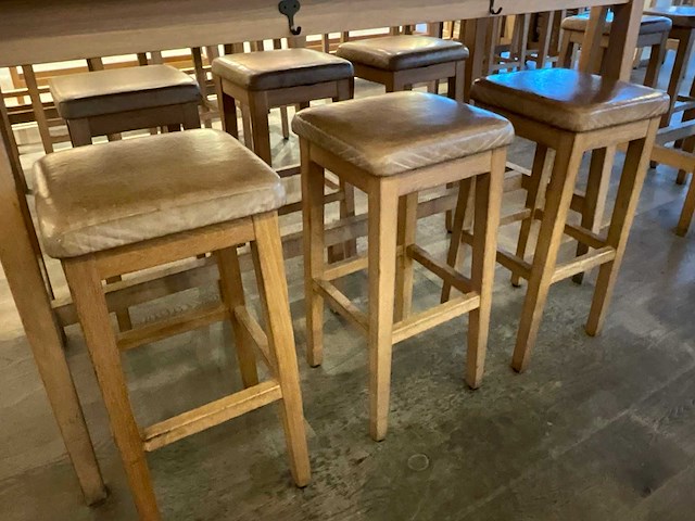 Hutten - barkruk (6x) - afbeelding 1 van  2