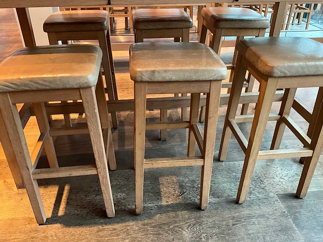 Hutten - barkruk (6x) - afbeelding 1 van  2