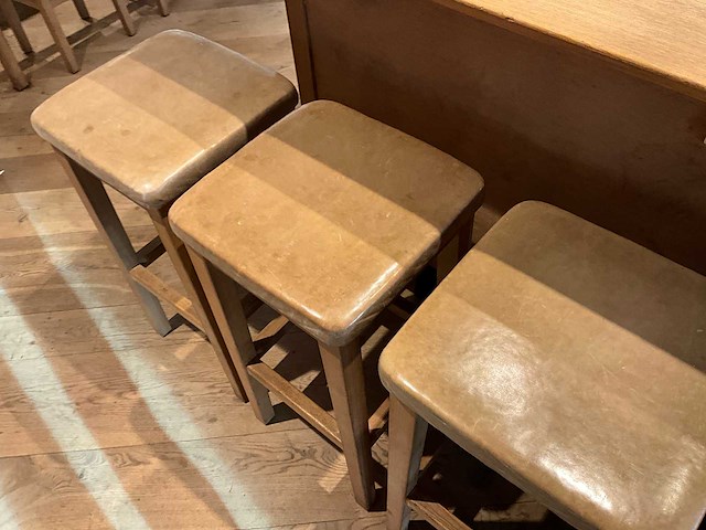 Hutten - barkruk (6x) - afbeelding 5 van  5