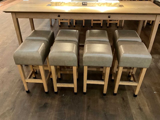 Hutten - barkruk (8x) - afbeelding 2 van  4