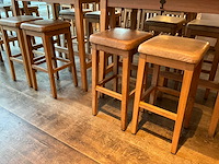 Hutten - barkruk (8x) - afbeelding 1 van  3