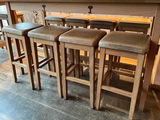 Hutten - barkruk (8x) - afbeelding 1 van  3