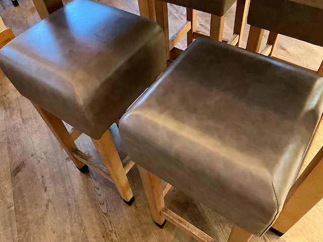 Hutten - barkruk met lederen zitting (4x) - afbeelding 3 van  4