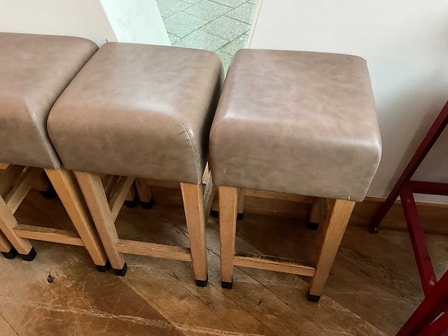 Hutten - barkruk met lederen zitting (4x) - afbeelding 3 van  4