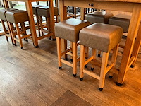 Hutten - barkruk met lederen zitting (8x) - afbeelding 1 van  5