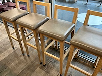 Hutten - barkruk met rugleuning (4x) - afbeelding 3 van  4