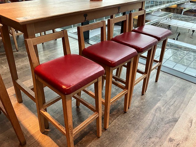 Hutten - barkruk met rugleuning (9x) - afbeelding 2 van  2