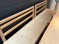 Hutten - bartafel met 2 banken en 4 barkrukken - afbeelding 7 van  7