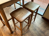 Hutten - bartafel met 2 barkrukken - afbeelding 3 van  8