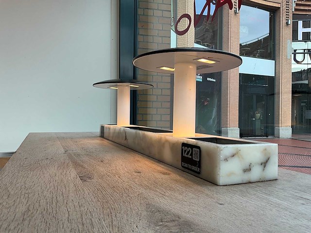 Hutten - bartafel met 3 barkrukken - afbeelding 5 van  6