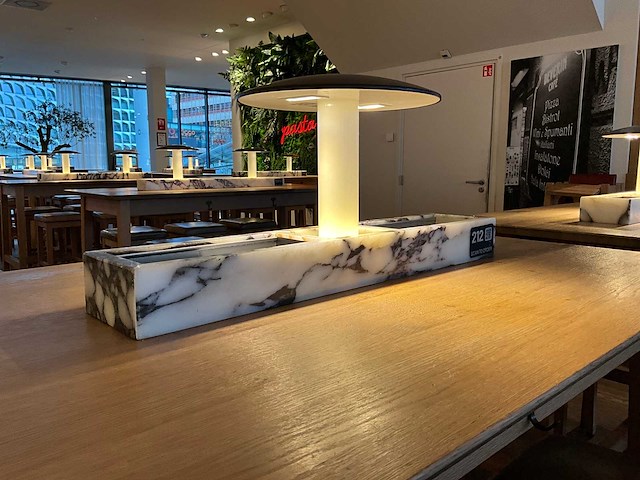 Hutten - bartafel met 4 barkrukken (2x) - afbeelding 4 van  8