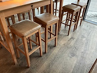 Hutten - bartafel met 4 barkrukken (2x) - afbeelding 6 van  8