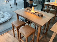 Hutten - bartafel met 4 barkrukken - afbeelding 2 van  4