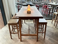 Hutten - bartafel met 6 barkrukken - afbeelding 1 van  6