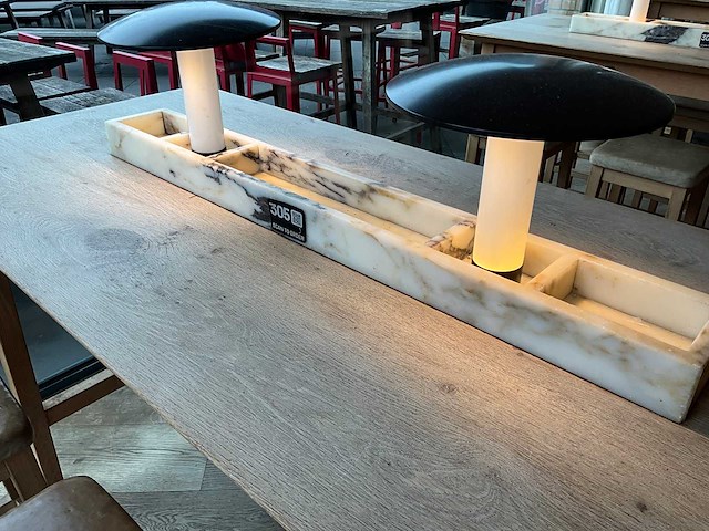 Hutten - bartafel met 6 barkrukken - afbeelding 4 van  6