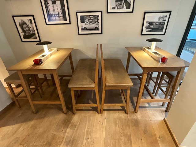 Hutten - bartafel met bank en 2 barkrukken (2x) - afbeelding 1 van  7