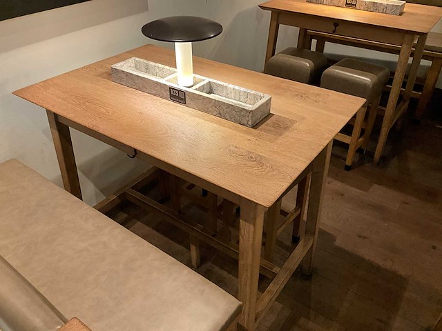 Hutten - bartafel met bank en 2 barkrukken (2x) - afbeelding 2 van  7