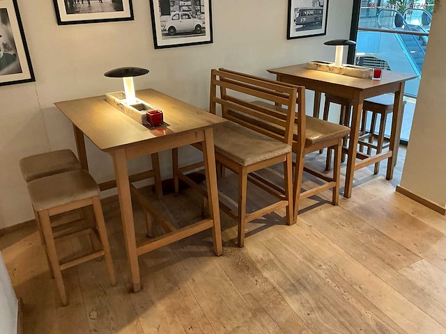 Hutten - bartafel met bank en 2 barkrukken (2x) - afbeelding 2 van  7