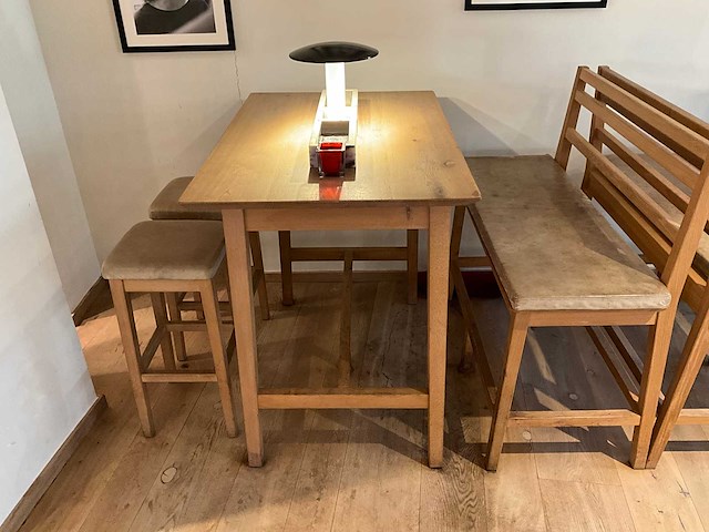 Hutten - bartafel met bank en 2 barkrukken (2x) - afbeelding 3 van  7