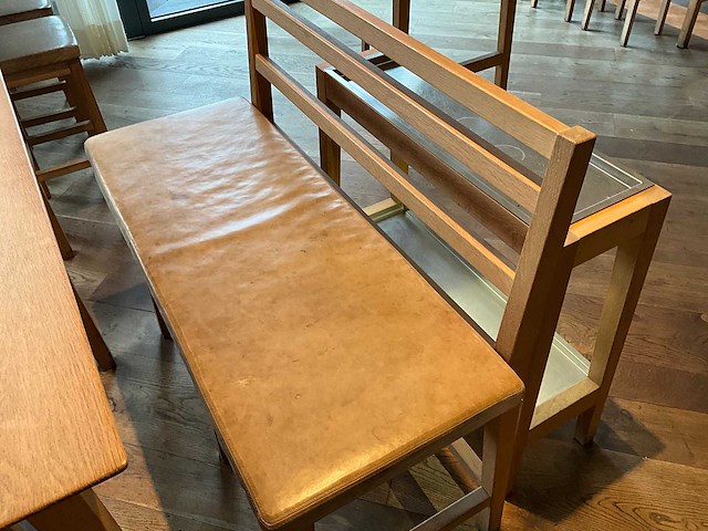 Hutten - bartafel met bank en 2 barkrukken - afbeelding 7 van  8