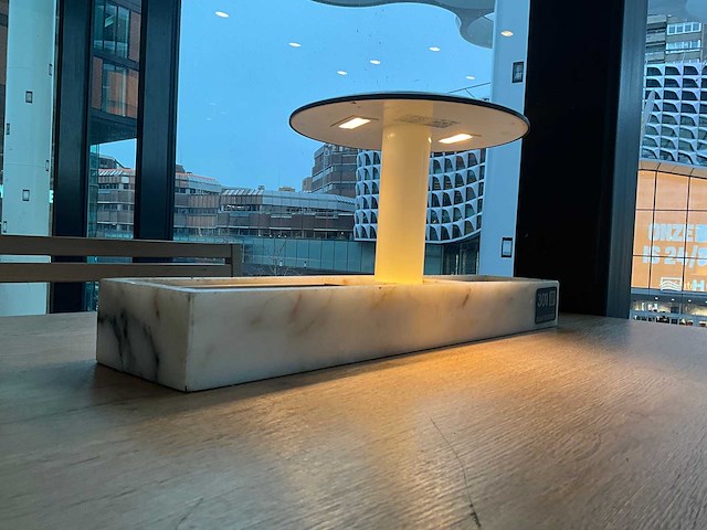 Hutten - bartafel met bank en 2 barkrukken - afbeelding 2 van  4