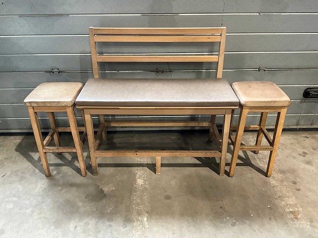 Hutten - bartafel met bank en 2 barkrukken - afbeelding 5 van  6