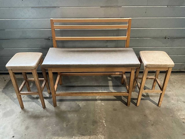 Hutten - bartafel met bank en 2 barkrukken - afbeelding 4 van  6