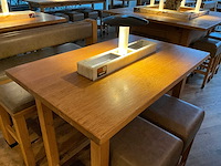 Hutten - bartafel met bank en 2 krukken (2x) - afbeelding 3 van  7