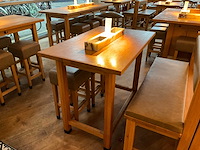 Hutten - bartafel met bank en 2 krukken (2x) - afbeelding 5 van  7