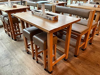 Hutten - bartafel met bank en 2 krukken (2x) - afbeelding 3 van  9