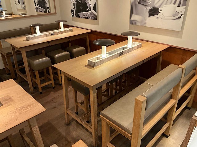 Hutten - bartafel met bank en 3 barkrukken (2x) - afbeelding 1 van  7