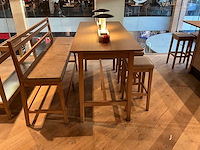 Hutten - bartafel met bank en 3 barkrukken - afbeelding 2 van  6