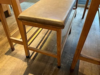 Hutten - bartafel met bank en 3 barkrukken - afbeelding 5 van  6